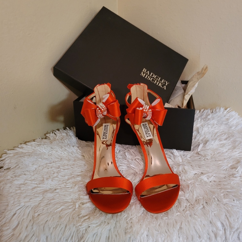 Bagdley Mischika  Ladies Satin 👠 Heels
